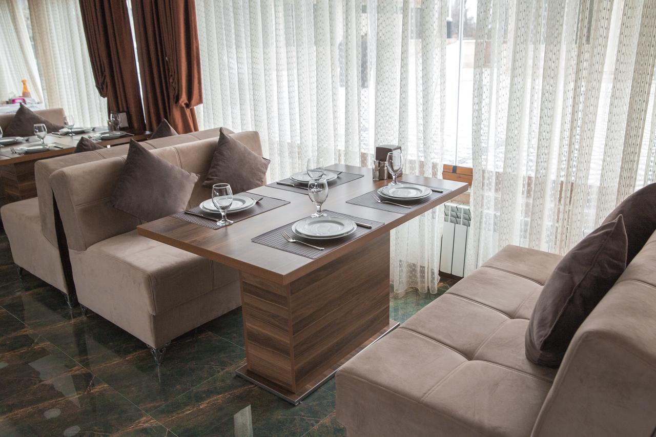 Semeni Hotel & Restaurant Mingachevir Bagian luar foto