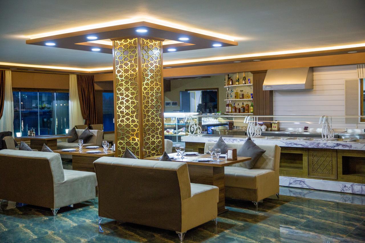 Semeni Hotel & Restaurant Mingachevir Bagian luar foto